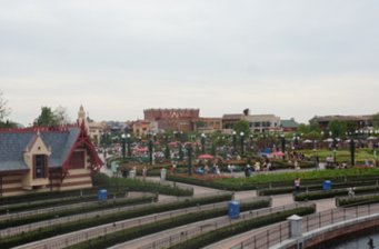 上海迪士尼樂園奇想花園主題園區(qū)