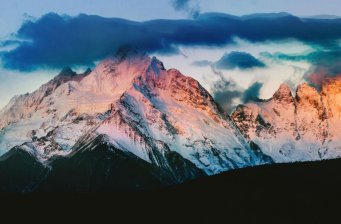 梅里雪山