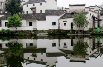 諸葛八卦村