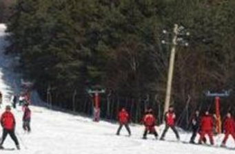 平山神鹿滑雪場(chǎng)