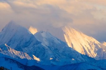 康定二郎山