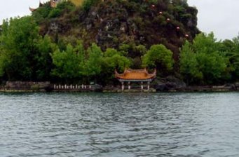 撫仙湖