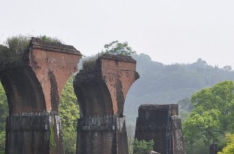 龍騰斷橋