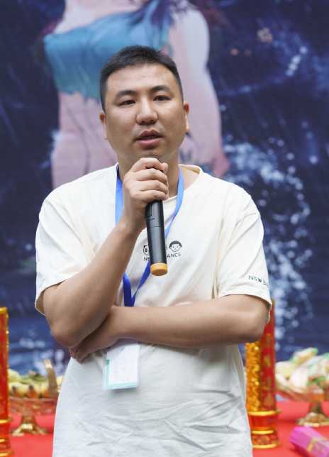 楊春毅