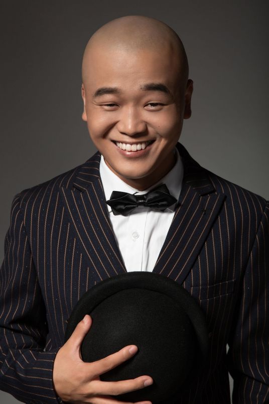 謝毅