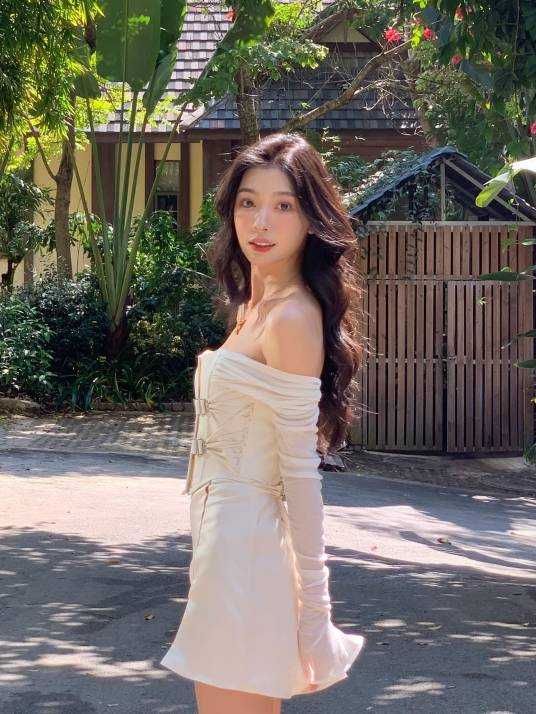 易夢玲 易夢玲