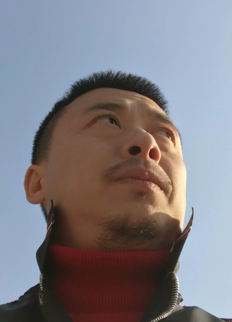 王君