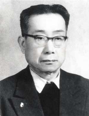 熊慶來