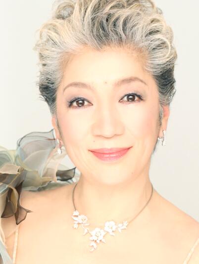中尾美枝 中尾美枝