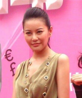 李心彤 李心彤