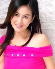 官嘉麗 官嘉麗