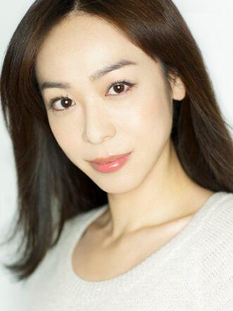 游井亮子 游井亮子