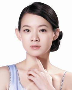 曾寶儀 曾寶儀