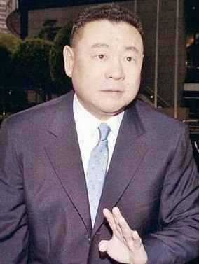 劉鑾雄