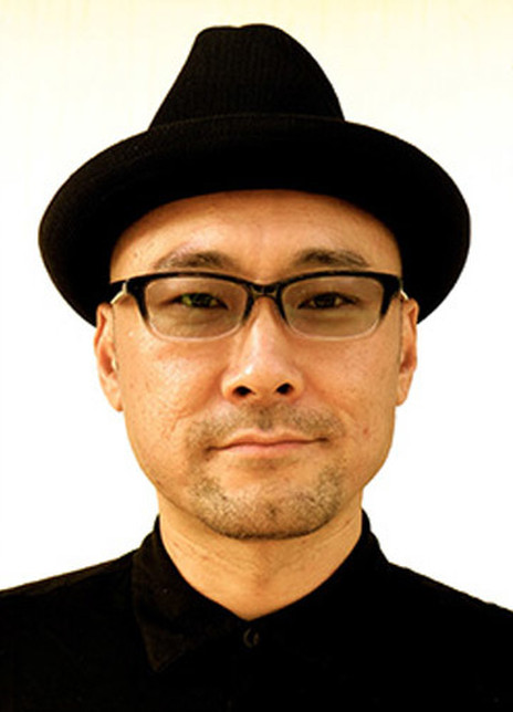 內田英治