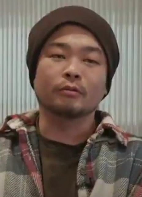 樸性厚