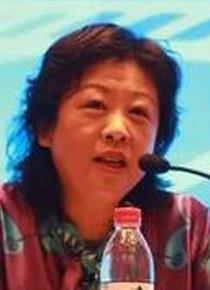 孫馨岳