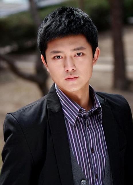田峻丞 田峻丞