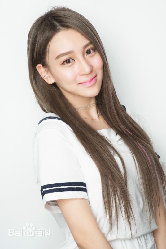 曲思思 曲思思