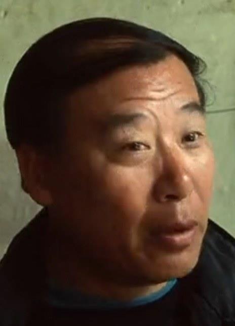 倫鐵兵 倫鐵兵