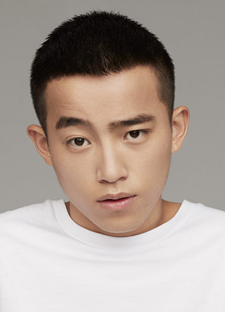 周政杰 周政杰