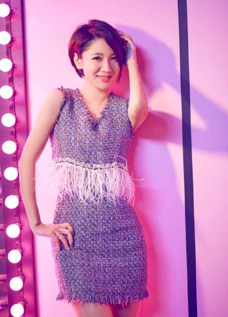 李桃夭夭 李桃夭夭